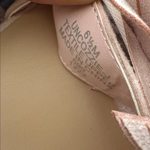 Unisa Block Heel Shoes - Picture 9 of 9